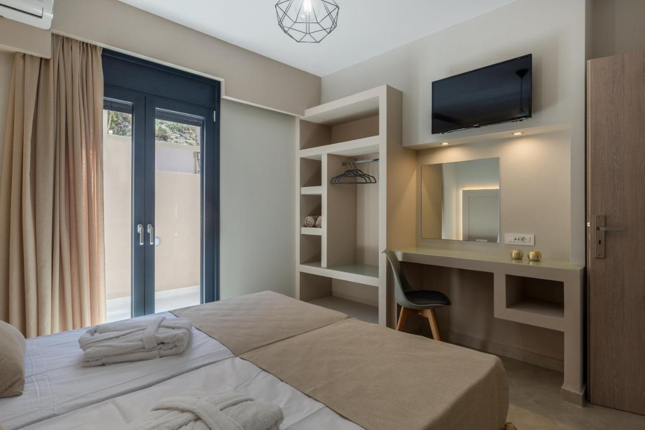 Amelia Residence Tragaki Bagian luar foto
