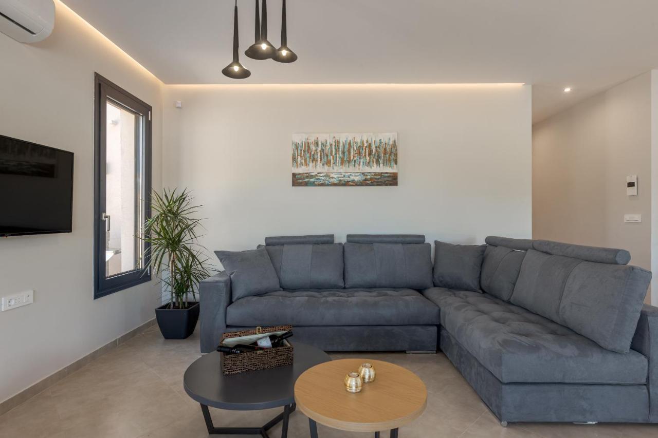 Amelia Residence Tragaki Bagian luar foto